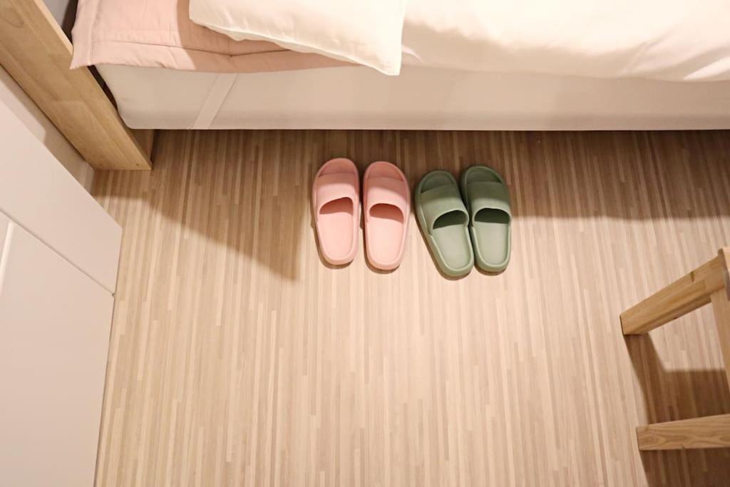 3rooms 4beds Kitchen Hongik Stn 3min * Seul